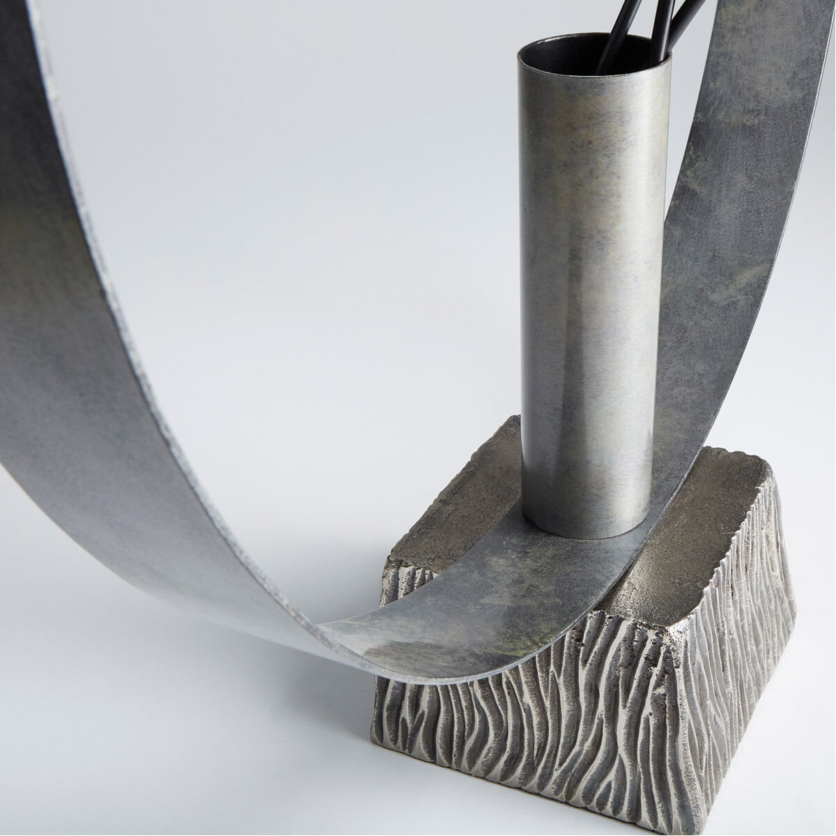 Radiant Halo 28 X 24 inch Vase