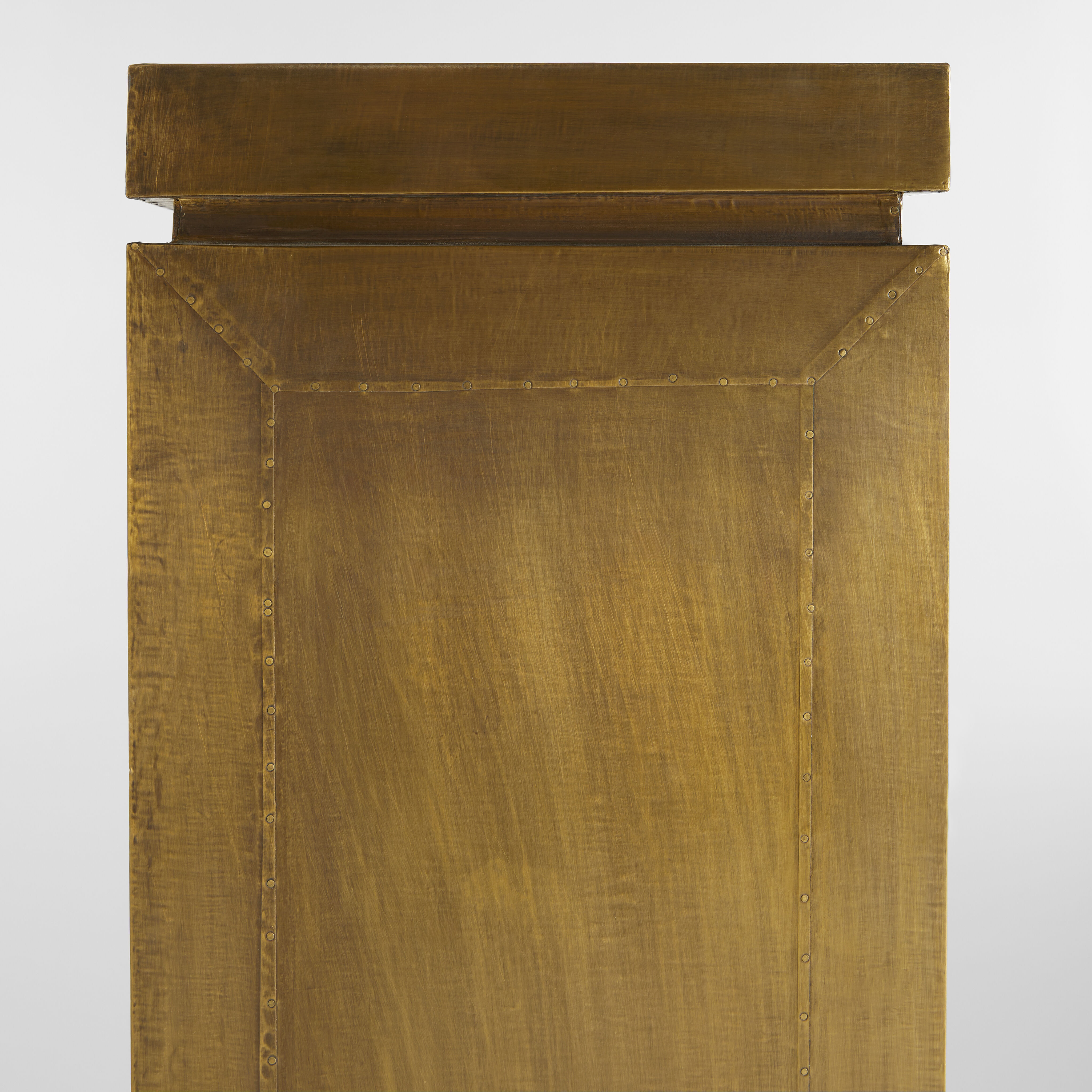 Anatolia Pedestal, Large