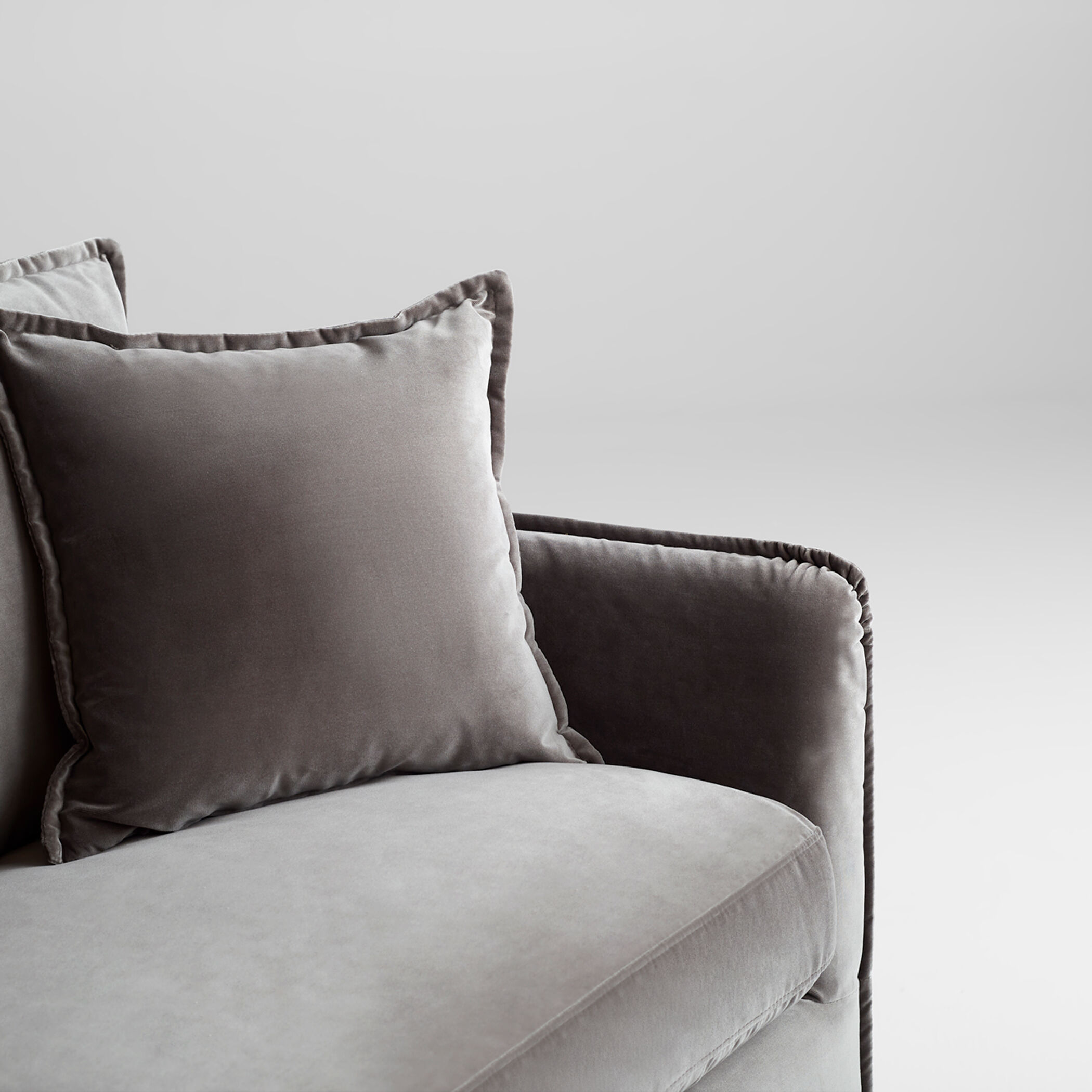 Sovente Grey Sofa