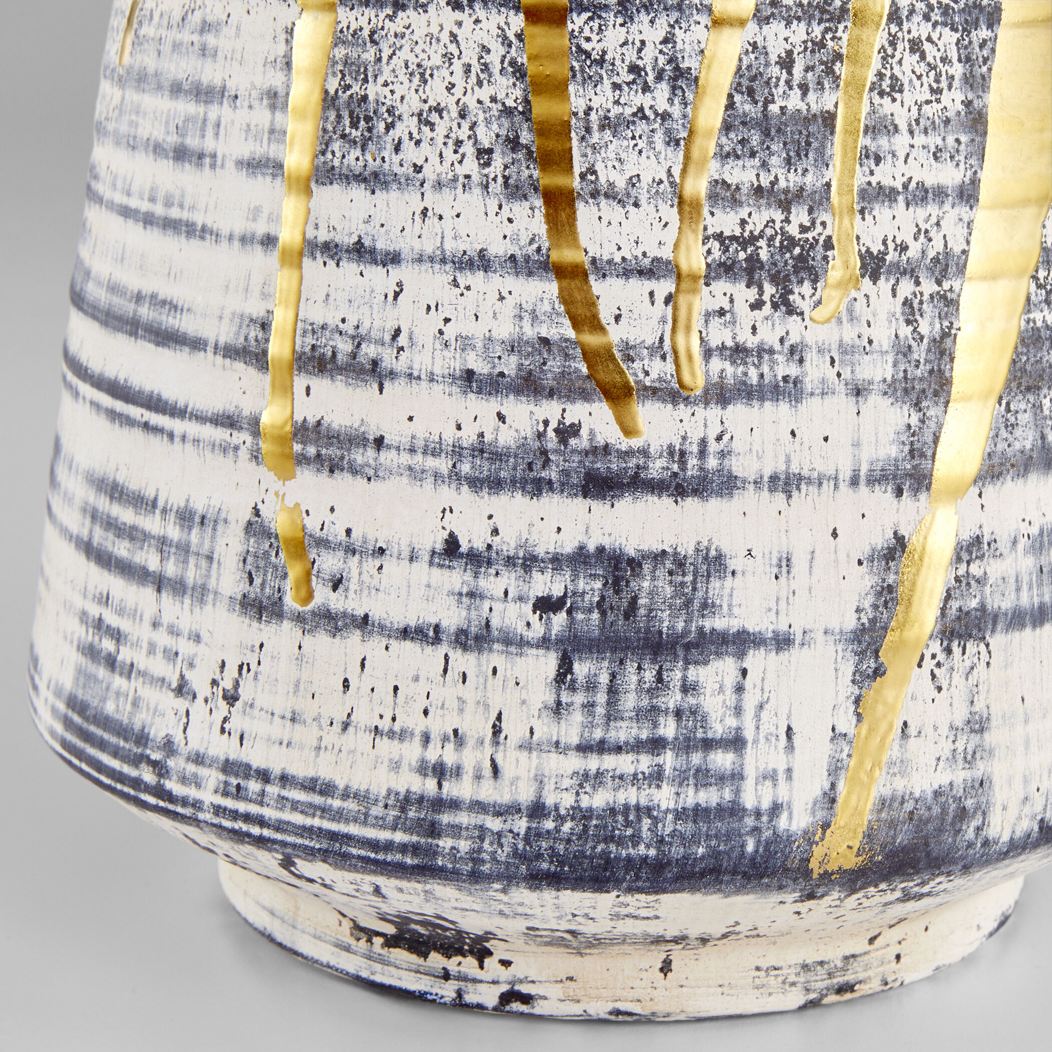 Athenian Beige and Black Planter