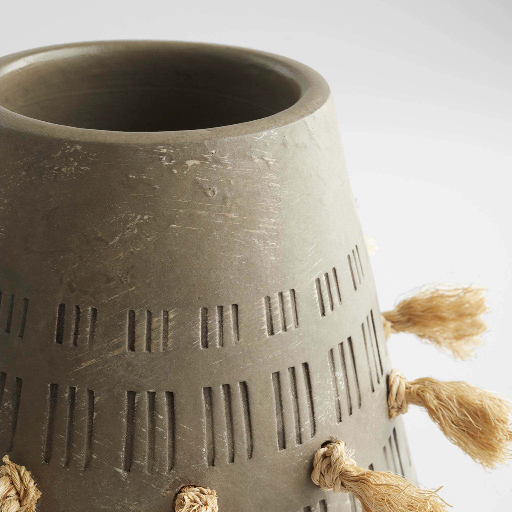 Retting 11.75 X 10 inch Vase, Small